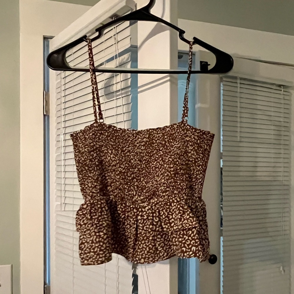 Kittenish tank